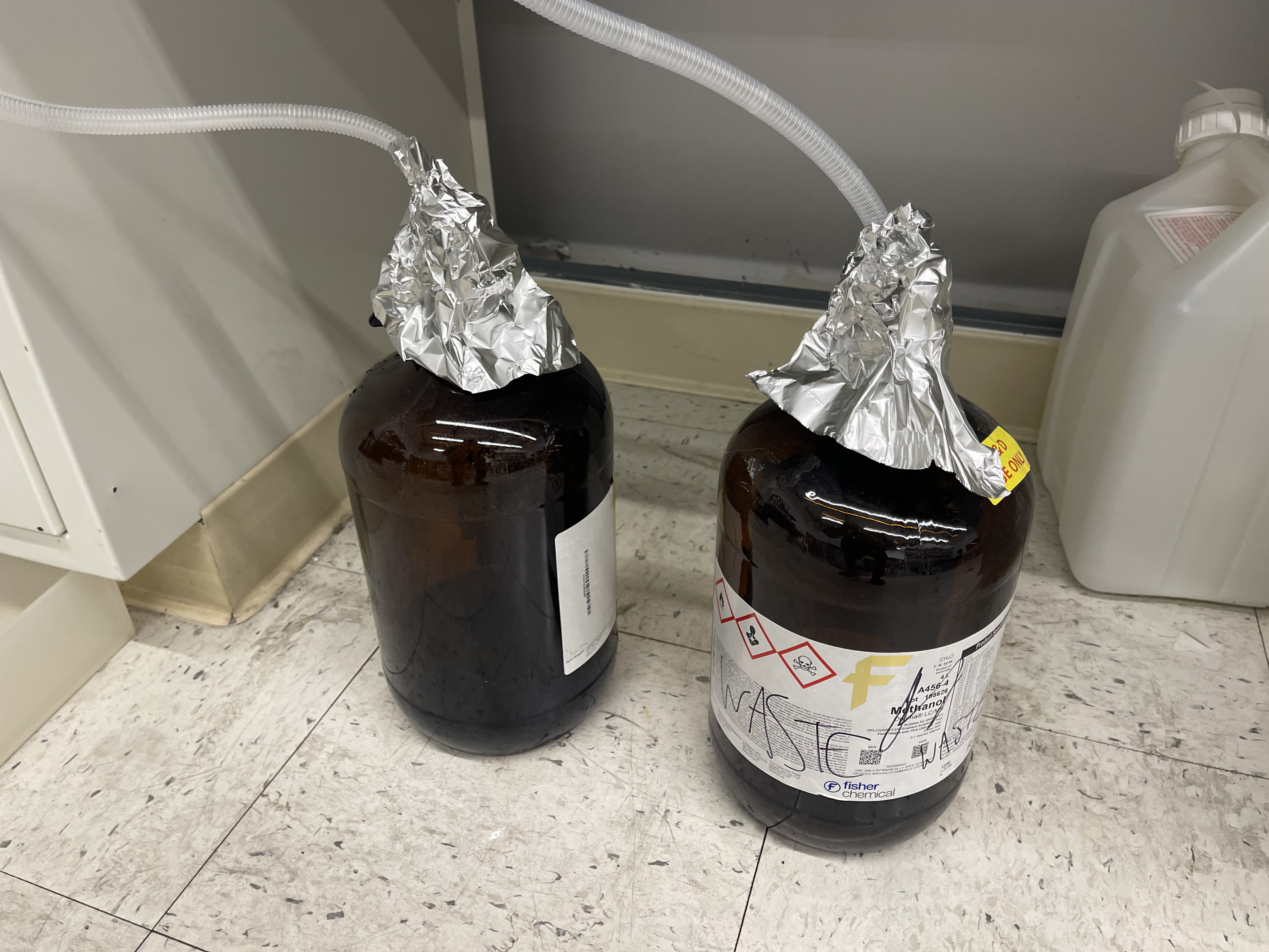 loosely covered open waste container loosely covered open waste container